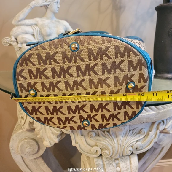 Michael Kors Kingsbury Bucket Bag  Jaqured Logo MK Tote NWOT Designer #712 - Picture 8 of 17